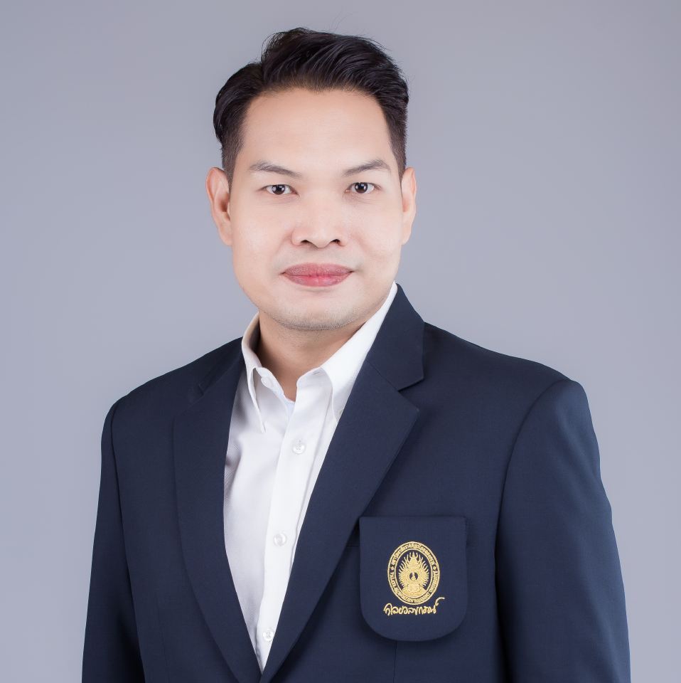 ประธานสโมสรฯ