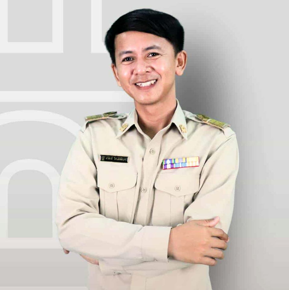 ประธานสโมสรฯ